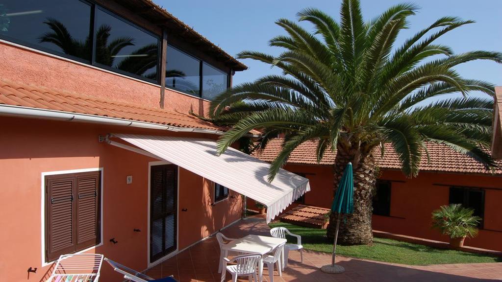 Residence Villa Franca Capoliveri  Exteriör bild